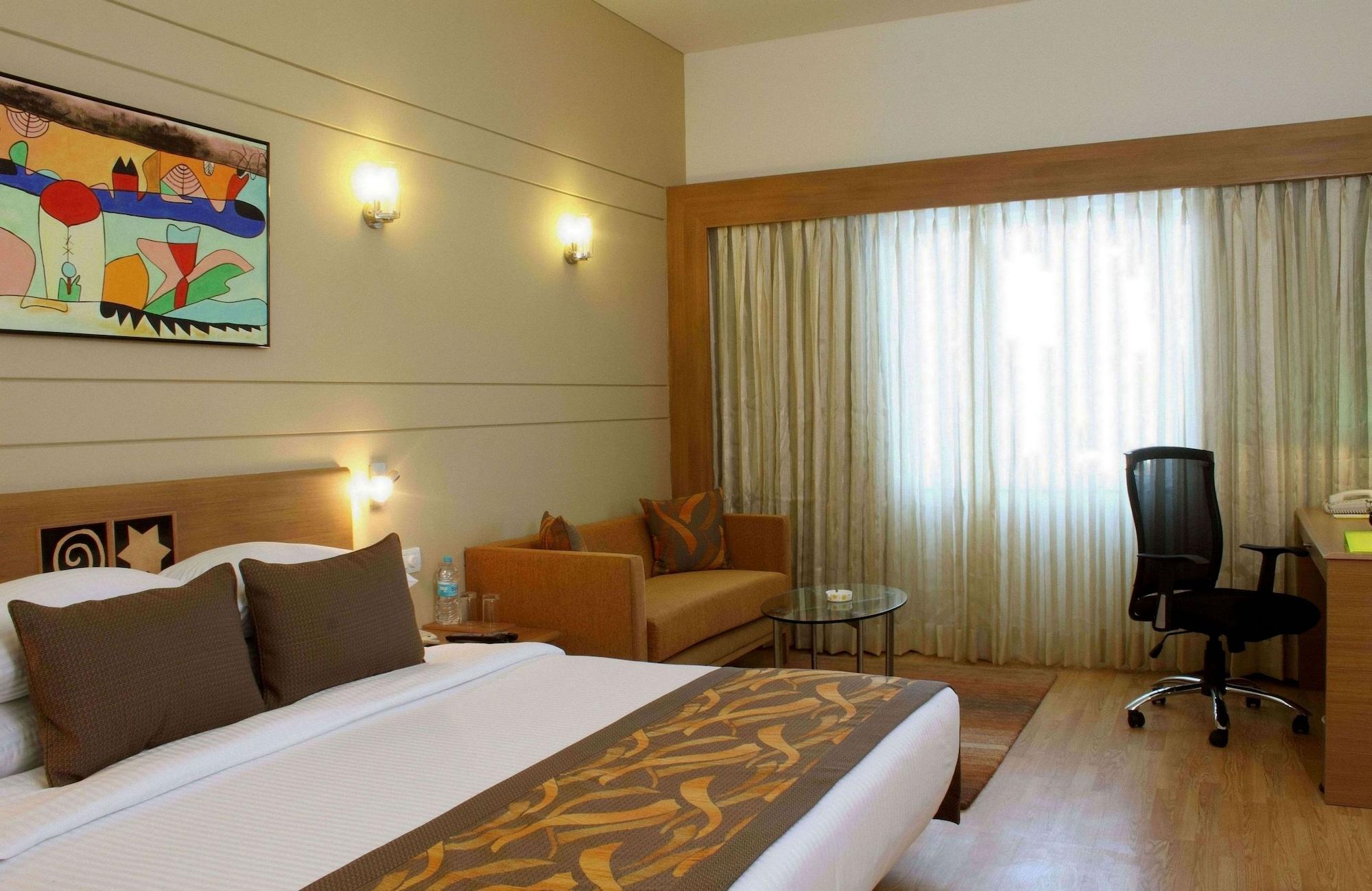 Lemon Tree Hotel Electronics City Bengaluru Kültér fotó