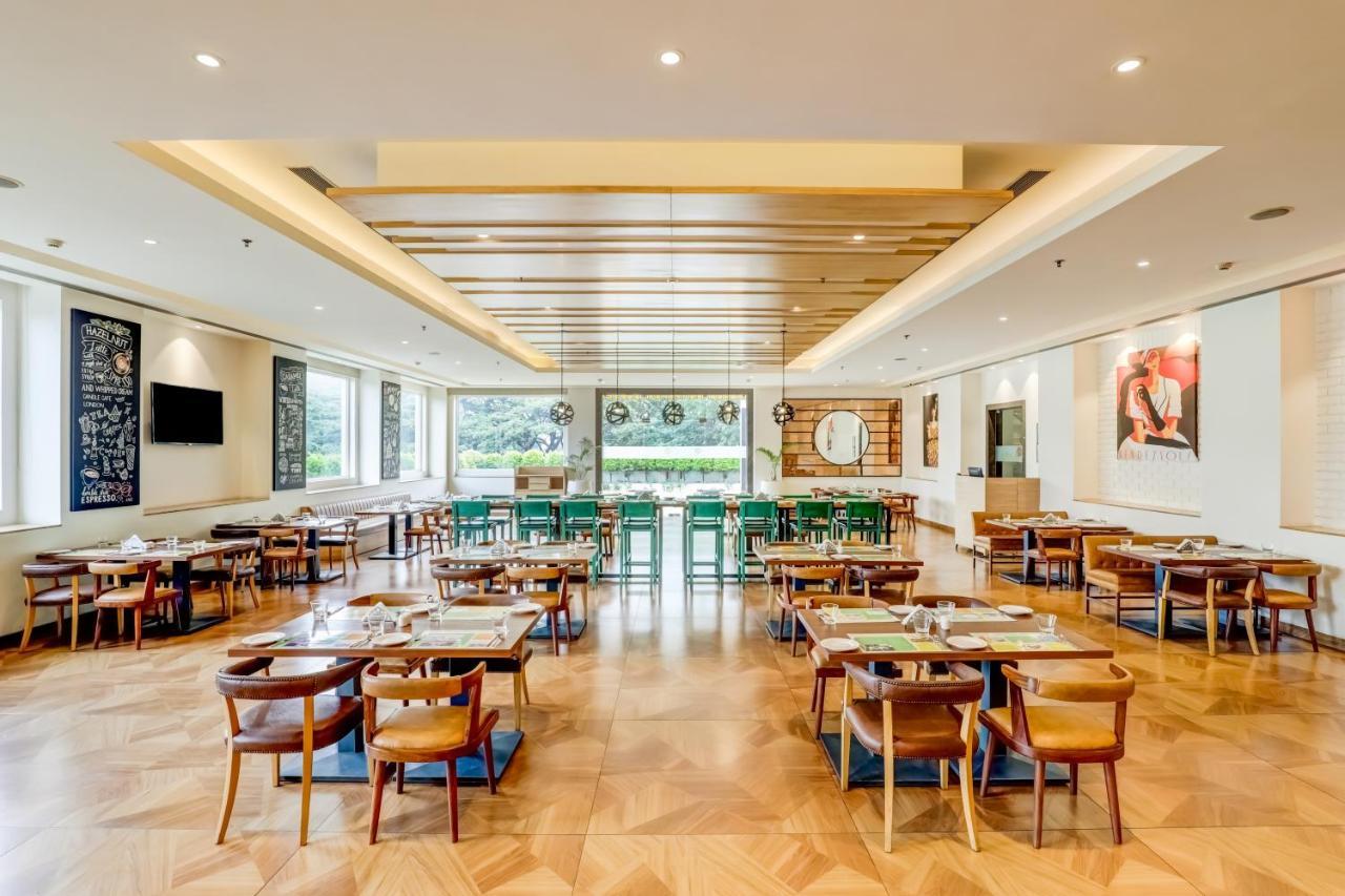 Lemon Tree Hotel Electronics City Bengaluru Kültér fotó