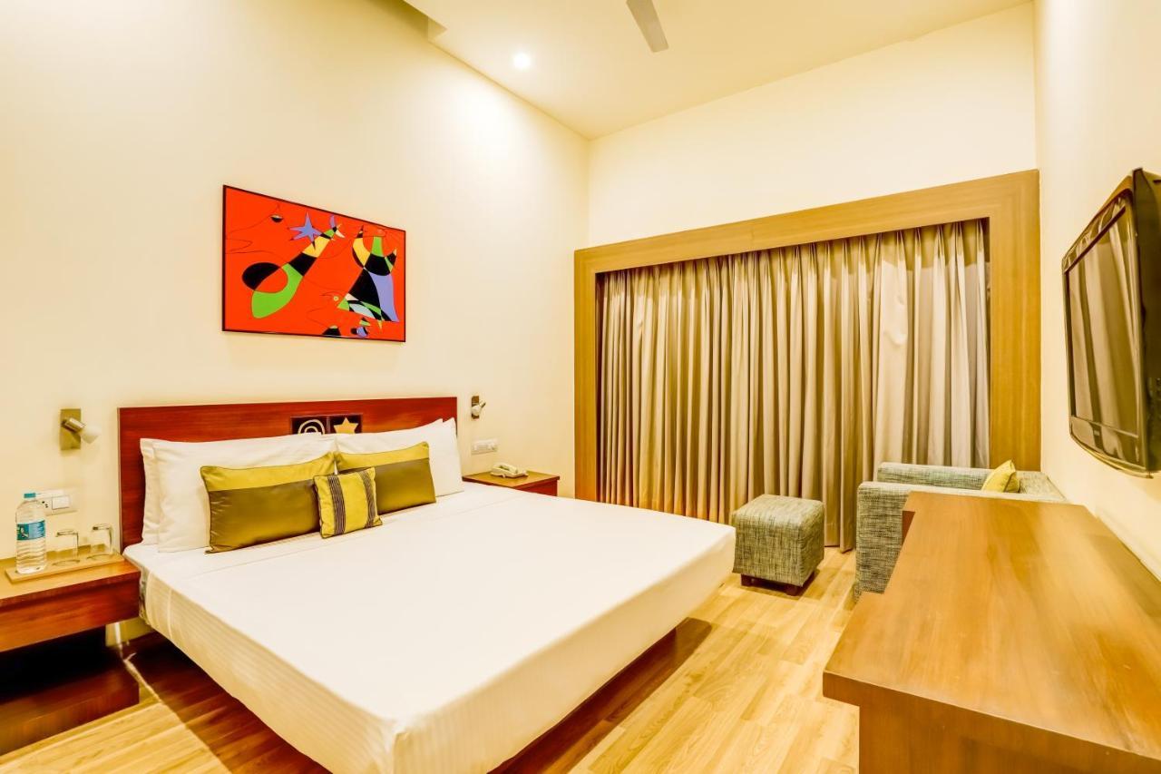 Lemon Tree Hotel Electronics City Bengaluru Kültér fotó