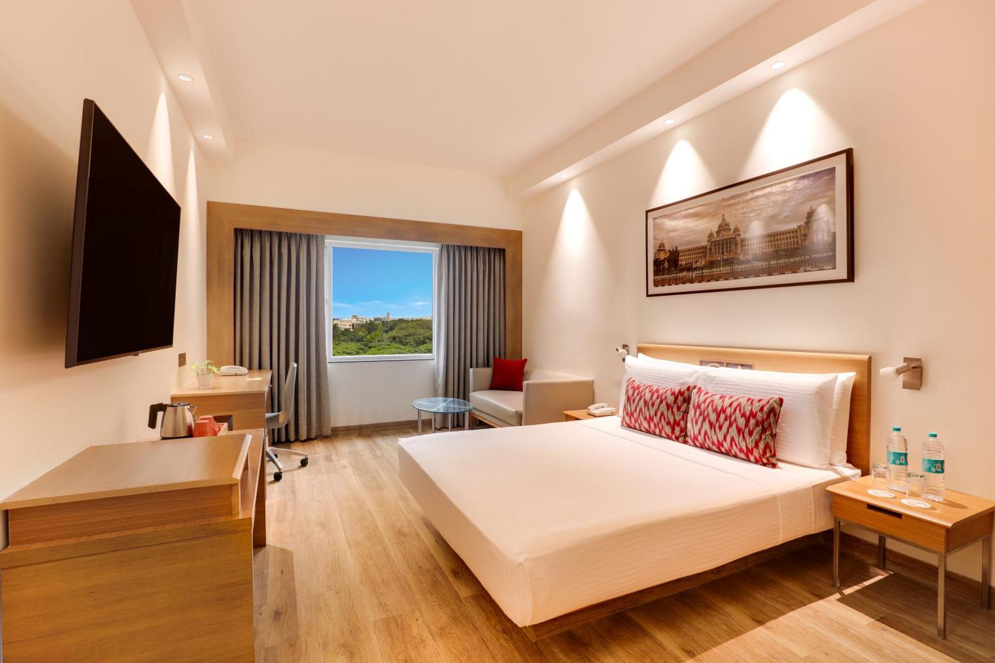 Lemon Tree Hotel Electronics City Bengaluru Kültér fotó