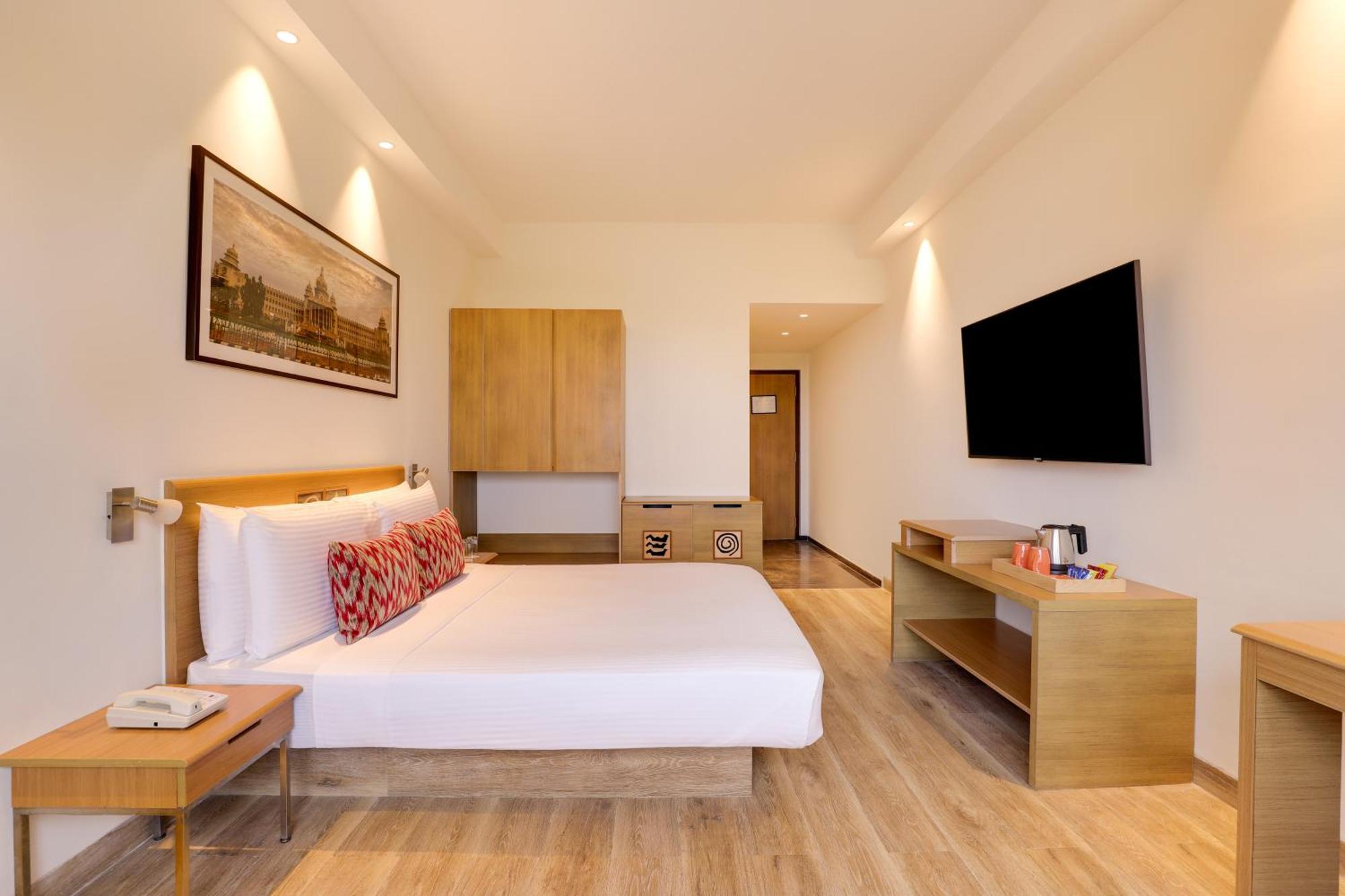 Lemon Tree Hotel Electronics City Bengaluru Kültér fotó