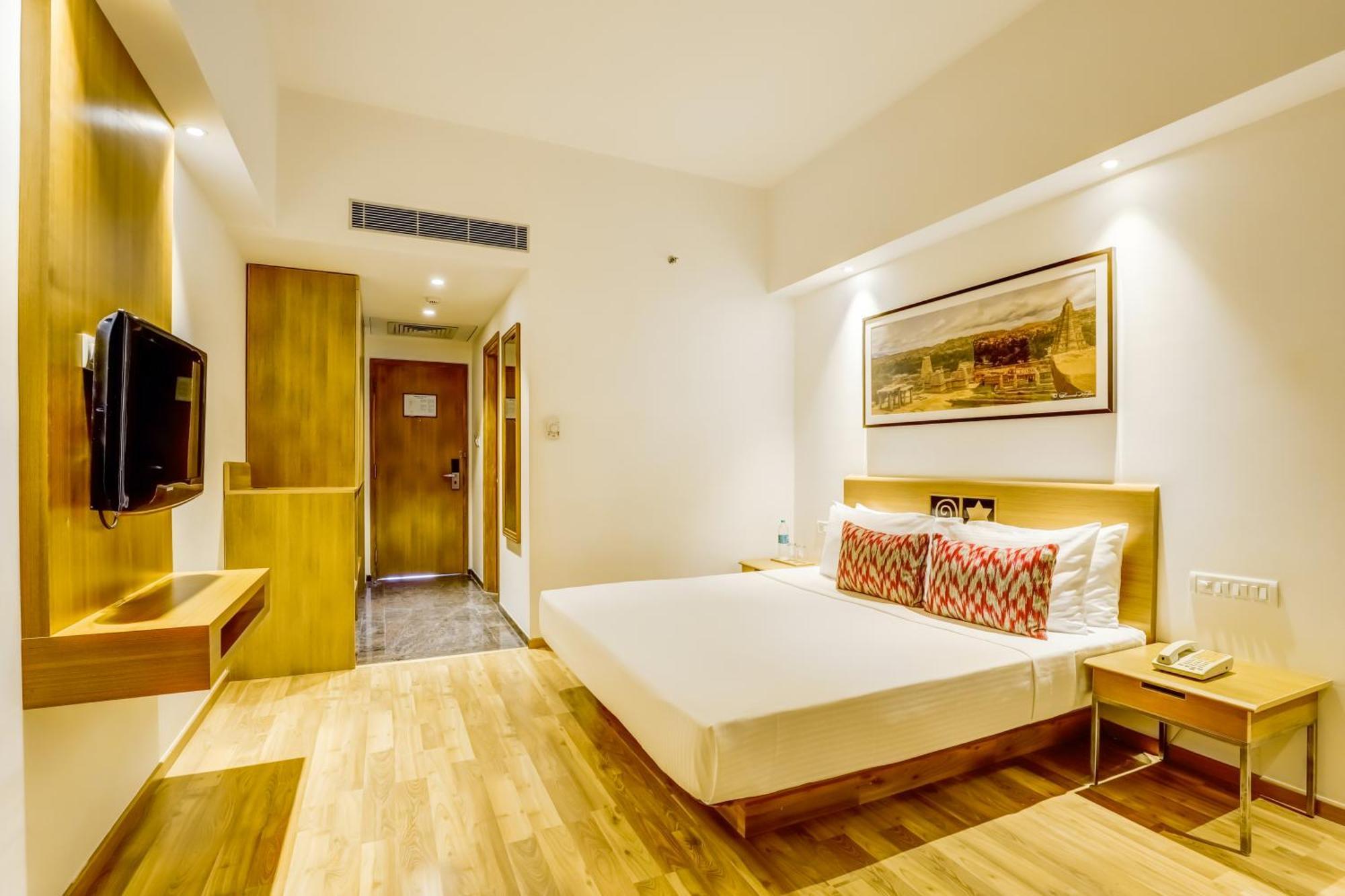 Lemon Tree Hotel Electronics City Bengaluru Kültér fotó