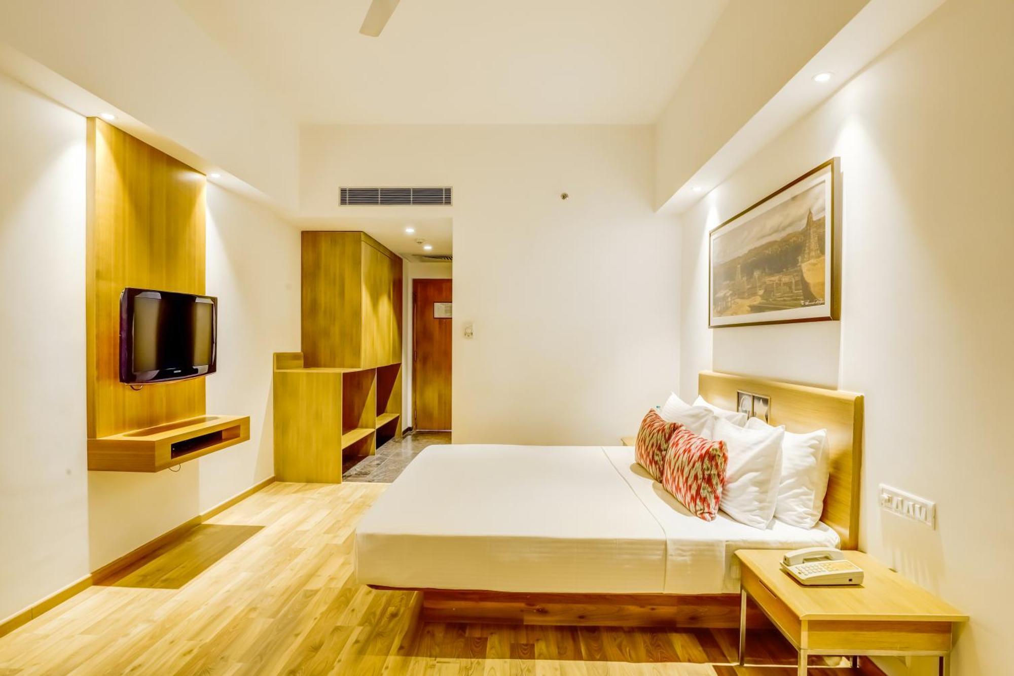 Lemon Tree Hotel Electronics City Bengaluru Kültér fotó